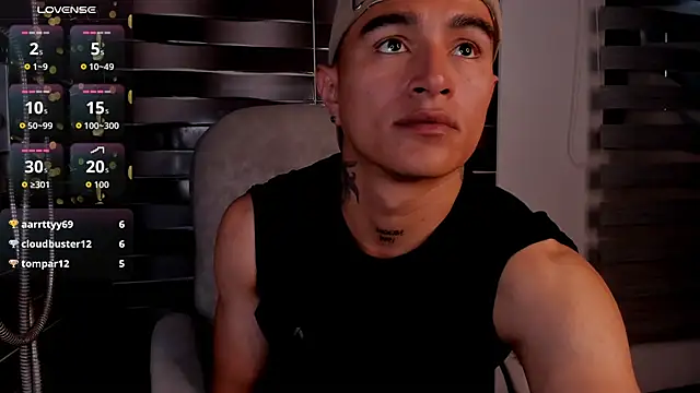 LiamDeep online show from May 2026 08:26:02 PM