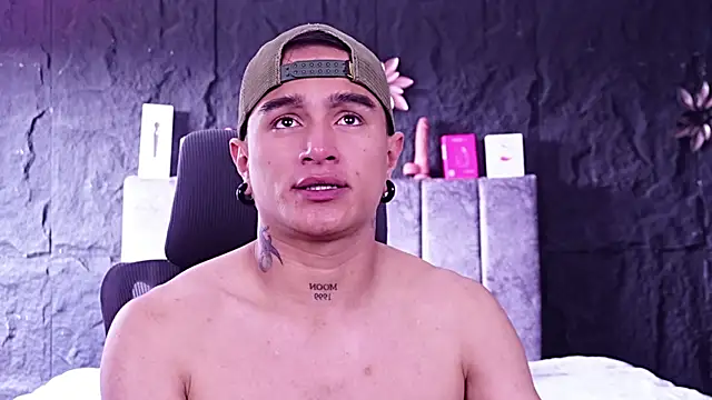 LiamDeep online show from June 2026 07:15:01 PM