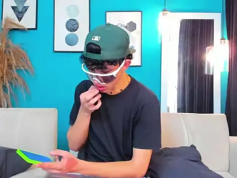 Marcus and Tony online show from March 2026 03:21:01 AM