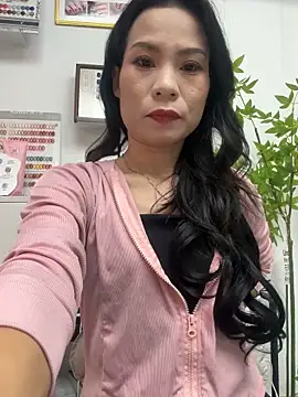 Snapshot of Baby-mmm chatting on November 2025 03:49:01 AM Baby-mmm online show from November 2025 03:49:01 AM