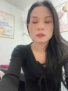 Snapshot of Baby-mmm chatting on November 2025 03:54:01 AM Baby-mmm online show from November 2025 03:54:01 AM