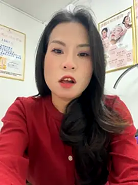 Snapshot of Baby-mmm chatting on December 2025 12:43:01 PM Baby-mmm online show from December 2025 12:43:01 PM