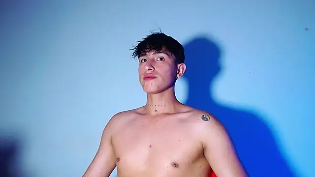 rowanbigboy23 online show from February 2026 01:11:01 AM