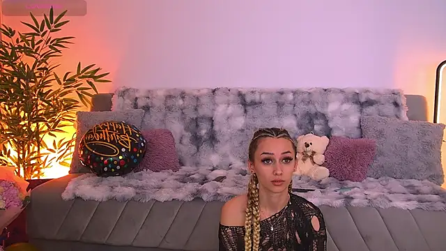AmyKent  online show from May 2026 04:14:02 PM