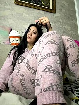 PrincessYYara online show from December 2025 07:40:02 PM