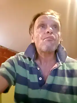 Snapshot of Kuba_Gd chatting on November 2025 08:05:01 AM Kuba Gd online show from November 2025 08:05:01 AM