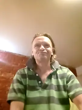 Snapshot of Kuba_Gd chatting on December 2025 09:27:01 AM Kuba Gd online show from December 2025 09:27:01 AM