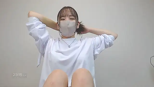 CocoaMilk18 online show from April 2026 02:16:02 PM