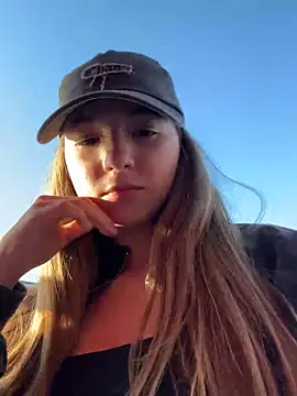 MissMay online show from September 2025 03:13:01 PM