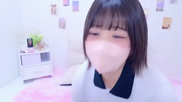 Hinata Sun online show from December 2025 03:17:01 PM