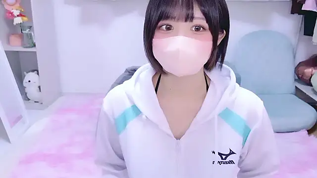 Hinata Sun online show from March 2026 05:29:02 PM