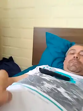 DjArroyo 01 online show from September 2025 06:22:01 PM