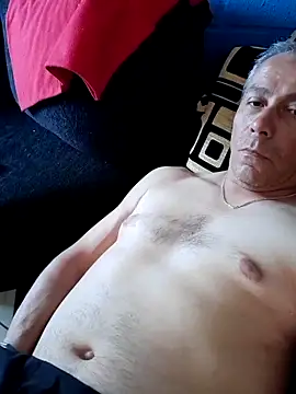 DjArroyo 01 online show from October 2025 07:36:01 PM