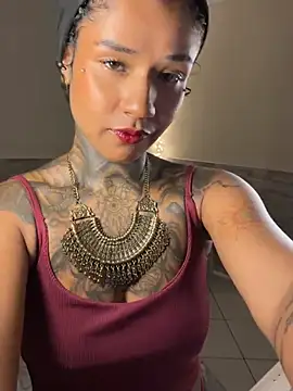 Snapshot of xbigpeach chatting on February 2026 09:34:01 PM xbigpeach online show from February 2026 09:34:01 PM