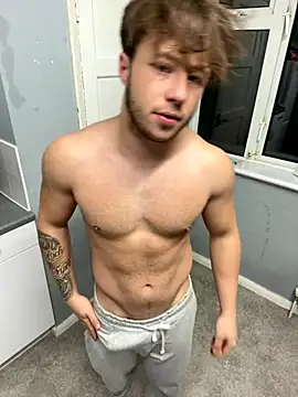 Snapshot of harleybarker chatting on November 2025 06:29:01 PM harleybarker online show from November 2025 06:29:01 PM