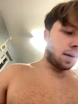 Snapshot of harleybarker chatting on November 2025 08:18:01 PM harleybarker online show from November 2025 08:18:01 PM