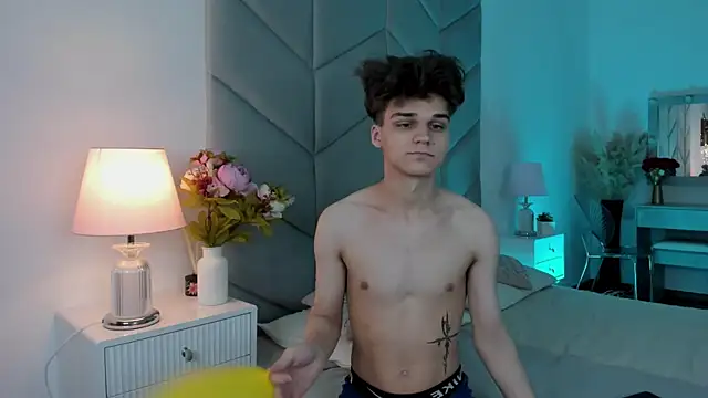 Snapshot of Willie_Miler chatting on September 2025 10:49:01 AM Willie Miler online show from September 2025 10:49:01 AM