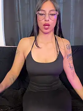 Snapshot of Clawd_hot chatting on February 2026 01:38:02 PM Clawd hot online show from February 2026 01:38:02 PM