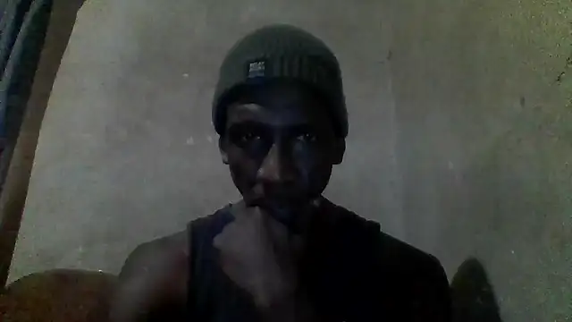 Snapshot of longdickson12345 chatting on May 2026 05:05:02 AM longdickson12345 online show from May 2026 05:05:02 AM