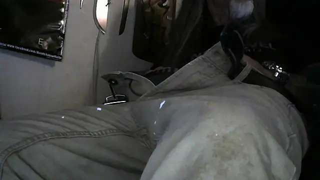 Snapshot of crassanova chatting on February 2026 11:22:02 AM crassanova online show from February 2026 11:22:02 AM