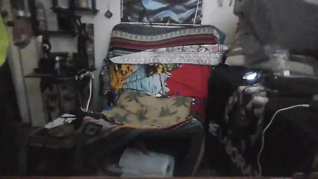 crassanova online show from March 2026 09:37:02 PM