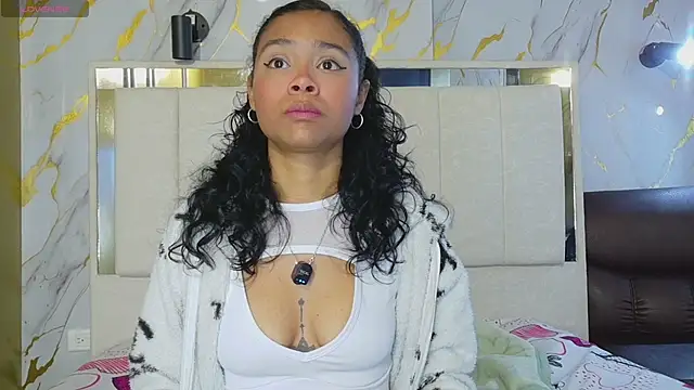 Kristall 06 online show from May 2026 02:06:01 AM