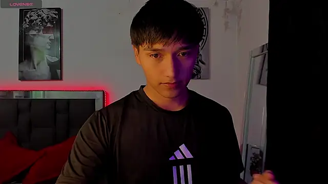 Snapshot of mateo-Esposito chatting on September 2025 01:49:01 AM mateo-Esposito online show from September 2025 01:49:01 AM