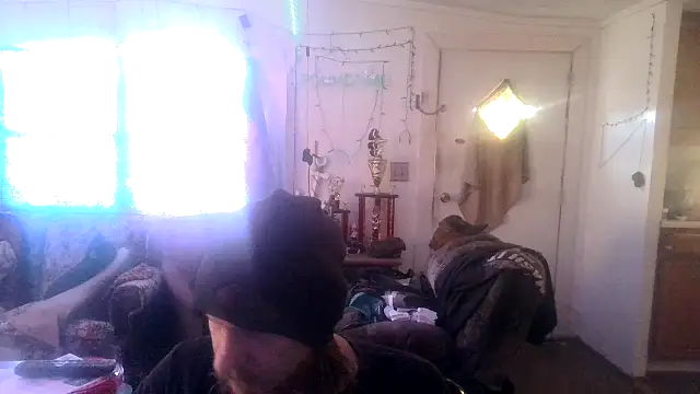 Poundtown1226 online show from January 2026 07:19:01 PM