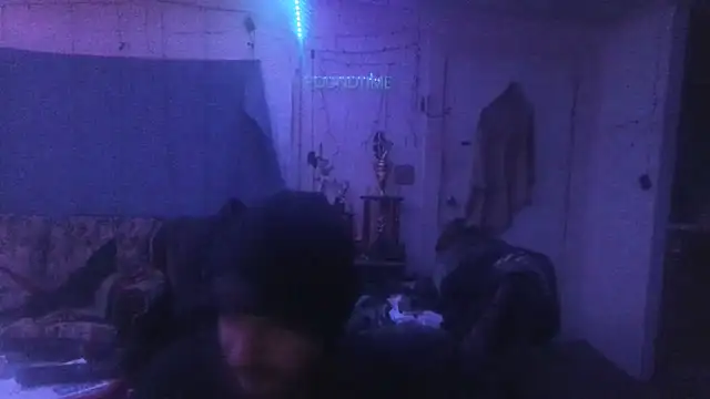 Poundtown1226 online show from January 2026 12:37:01 AM