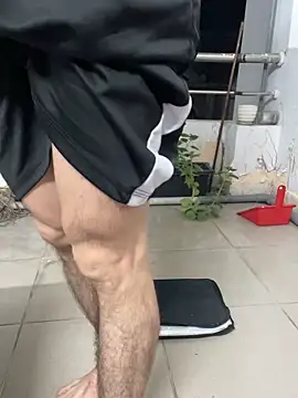 anhkiet huang online show from November 2025 01:14:02 PM