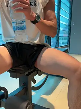 anhkiet huang online show from July 2026 09:45:01 AM