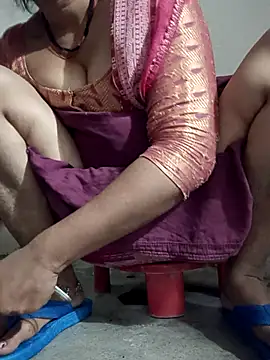 Snapshot of monu_bhabi chatting on February 2026 12:05:02 PM monu bhabi online show from February 2026 12:05:02 PM