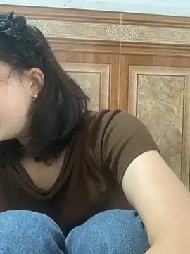 Lonnina online show from October 2025 02:00:01 AM