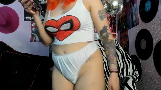 Avril Maria online show from February 2026 06:56:01 PM