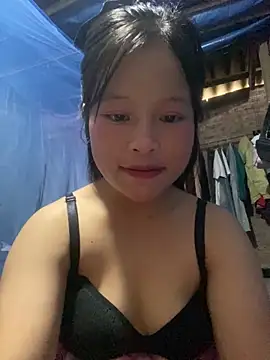 O o UwU o O online show from October 2025 01:50:01 AM