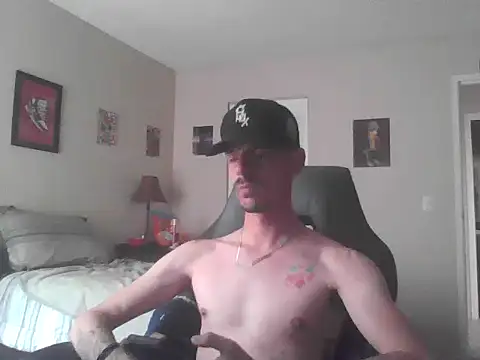 Snapshot of latinosatiro94 chatting on July 2026 05:37:02 PM latinosatiro94 online show from July 2026 05:37:02 PM
