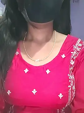 Snapshot of Tusha_001 chatting on March 2026 06:43:01 PM Tusha 001 online show from March 2026 06:43:01 PM