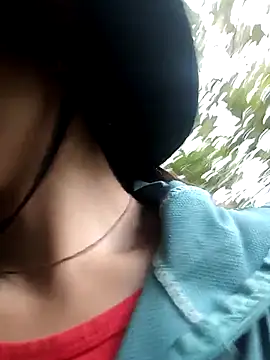 ngan-cute online show from December 2025 01:11:01 AM