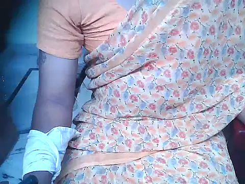 Snapshot of sakshi-44 chatting on February 2026 06:03:02 AM sakshi-44 online show from February 2026 06:03:02 AM