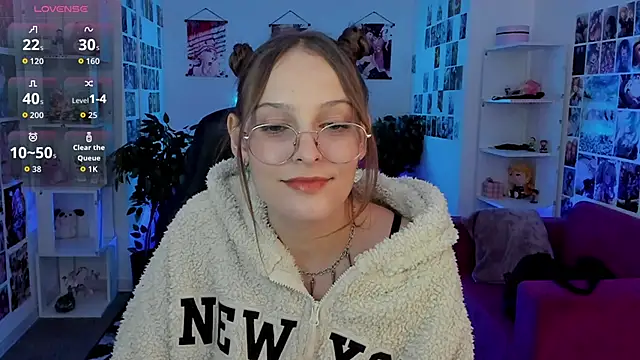 JenniferKiim online show from September 2025 11:21:02 AM