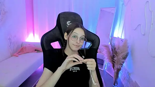 JenniferKiim online show from January 2026 05:27:02 PM