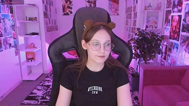 JenniferKiim online show from February 2026 02:22:02 PM