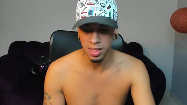 Snapshot of Biker_Seb chatting on November 2025 05:23:01 PM Biker Seb online show from November 2025 05:23:01 PM