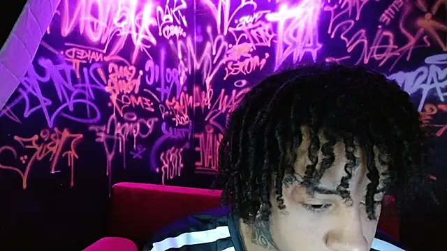 Snapshot of Biker_Seb chatting on November 2025 02:54:01 PM Biker Seb online show from November 2025 02:54:01 PM