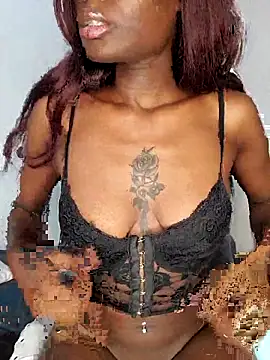 Snapshot of _Uphele chatting on September 2025 05:58:01 PM Uphele online show from September 2025 05:58:01 PM