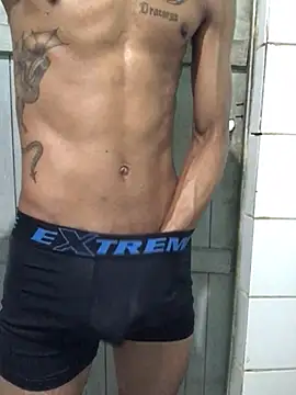 lcsexy45 online show from May 2026 04:26:01 PM