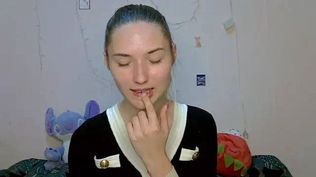  kikiclark   online show from September 2025 08:53:01 PM