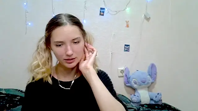  kikiclark   online show from September 2025 08:45:01 PM