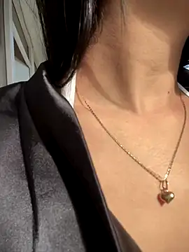 Snapshot of Juanita-Diaz chatting on October 2025 08:31:02 PM Juanita-Diaz online show from October 2025 08:31:02 PM