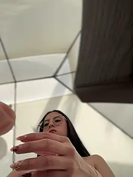 Snapshot of Juanita-Diaz chatting on October 2025 08:25:01 PM Juanita-Diaz online show from October 2025 08:25:01 PM